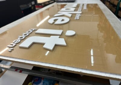 Office Indoor Sings in Miami (1)