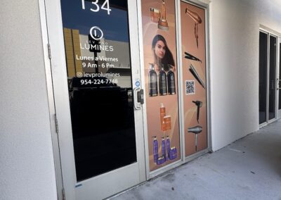 Window display Microperforated for outdoor use